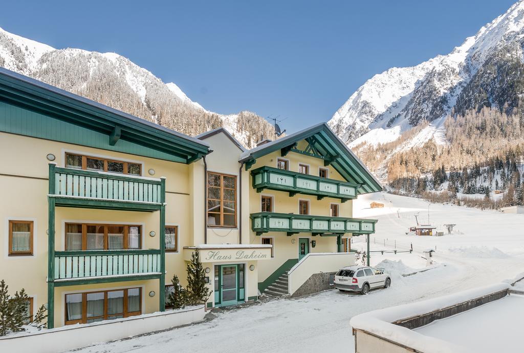 Ferienwohnungen Haus Daheim Лангенфельд Экстерьер фото